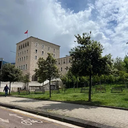 Cozy Flat Near Air Albania Stadium 1 * טיראנה
